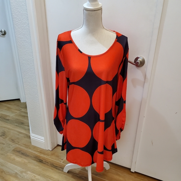 Lily by Firmiana Tops - Lily by Firmiana long Sleeve Tunic NWOT